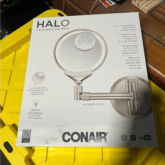Conair Halo 2- In One Rechargeable Vanity Mirror with LED Lighting - Picture 1 of 6